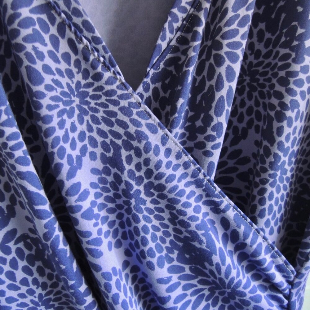Athleta Purple Floral Faux Wrap Ruched Athletic Dress M - Picture 4 of 9